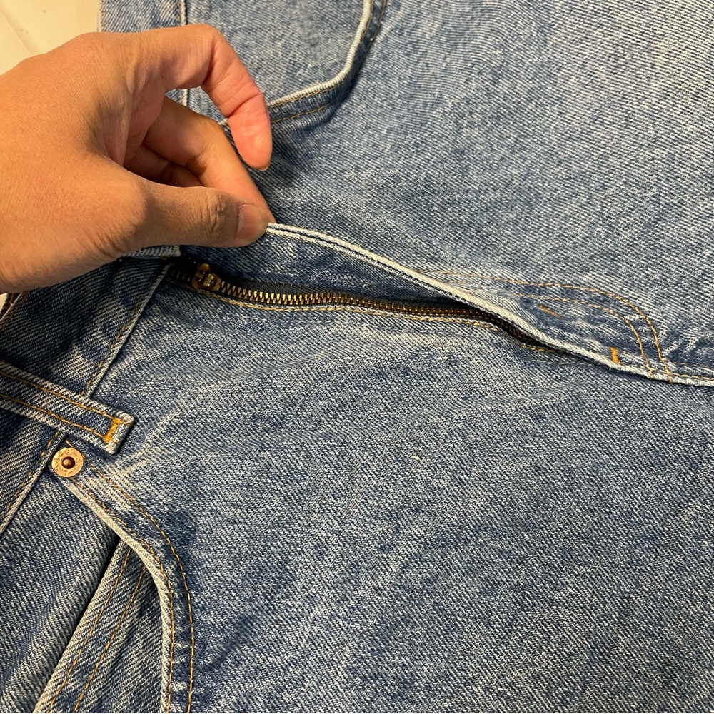 Vintage Levis Cut Off Orange Tab Denim Shorts Blue 33 High Rise Raw Hem Casual - Picture 15 of 16